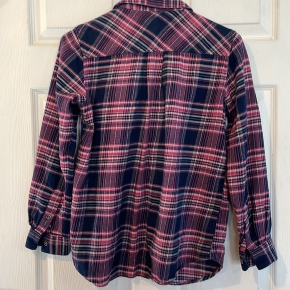 Ariat Women Size XS Pink and Blue Plaid Shirt - Picture 6 of 10